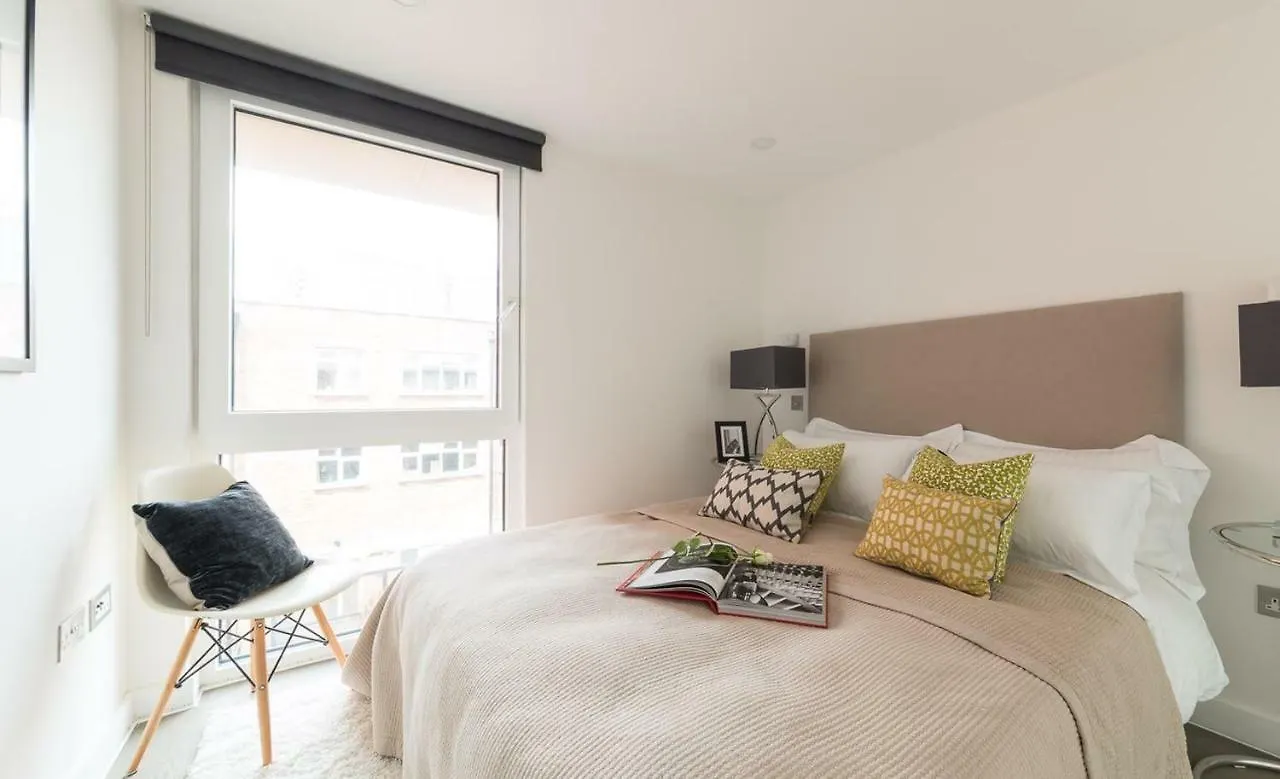 Duplex Penthouse Apartment London 0*,